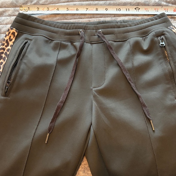 Pam & Gela Leopard Stripe Cigarette Pant - Picture 12 of 15